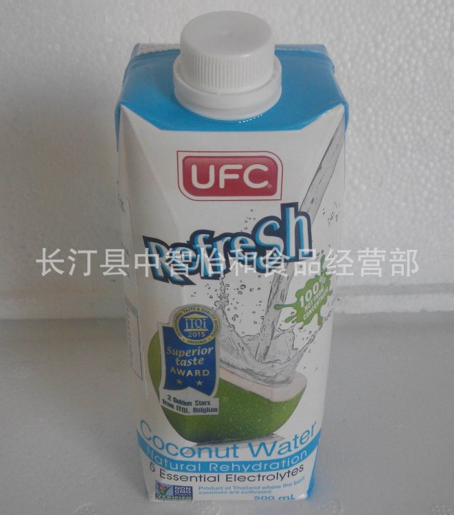 泰國UFC牌天然椰子水 500ml  果汁劑 冷飲更佳