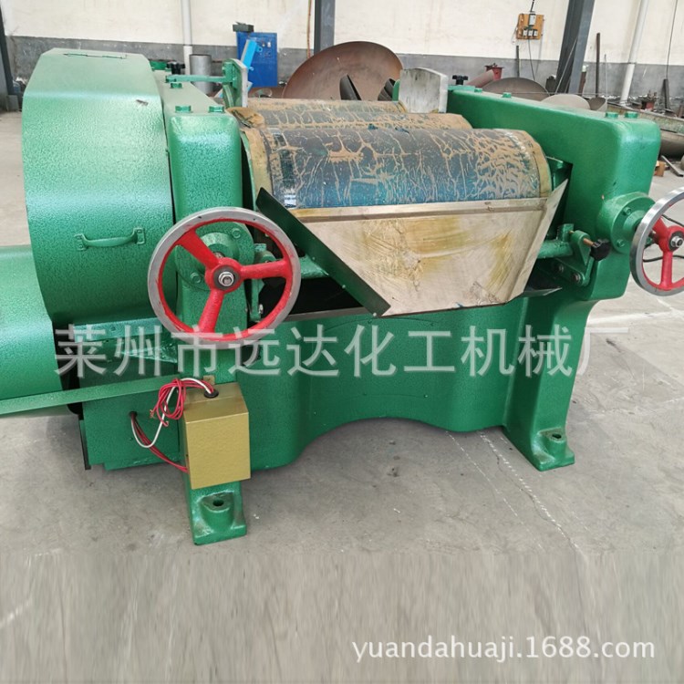 廠家供應 s260三輥研磨機橡膠輪胎磨粉機小型撕碎機磚頭粉碎機