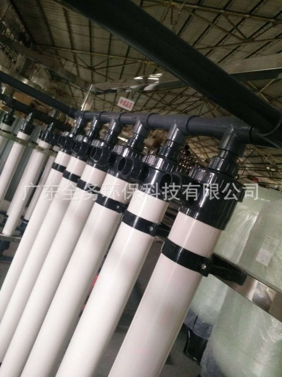 灣里區(qū)3噸水處理設(shè)備 景德鎮(zhèn)礦泉水設(shè)備廠家 萍鄉(xiāng)水設(shè)備廠家