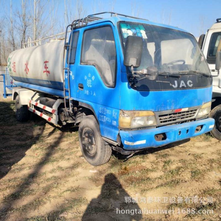 廠家供應 二手多功能 道路綠化養(yǎng)護灑水車 工程降塵灑水車