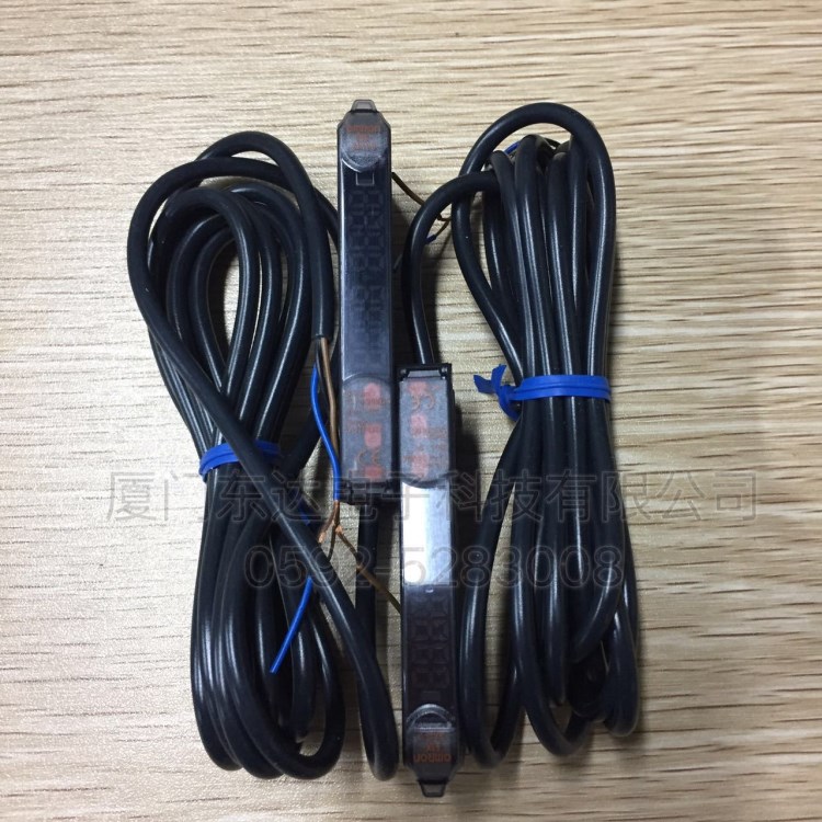 OMRON 歐姆龍光纖放大器 E3X-DA11-S 全新