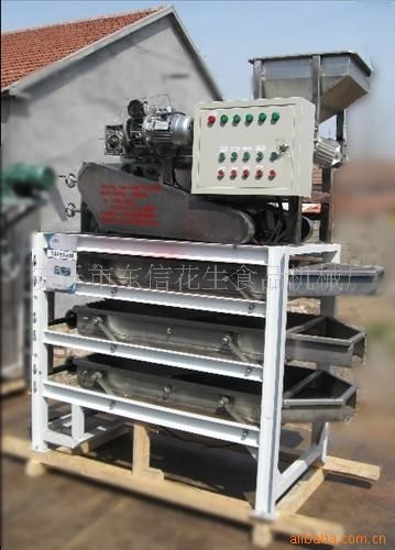 廠價(jià)直銷(xiāo)東信花生米切碎機(jī) 不銹鋼電動(dòng)花生切粒設(shè)備 操作簡(jiǎn)單