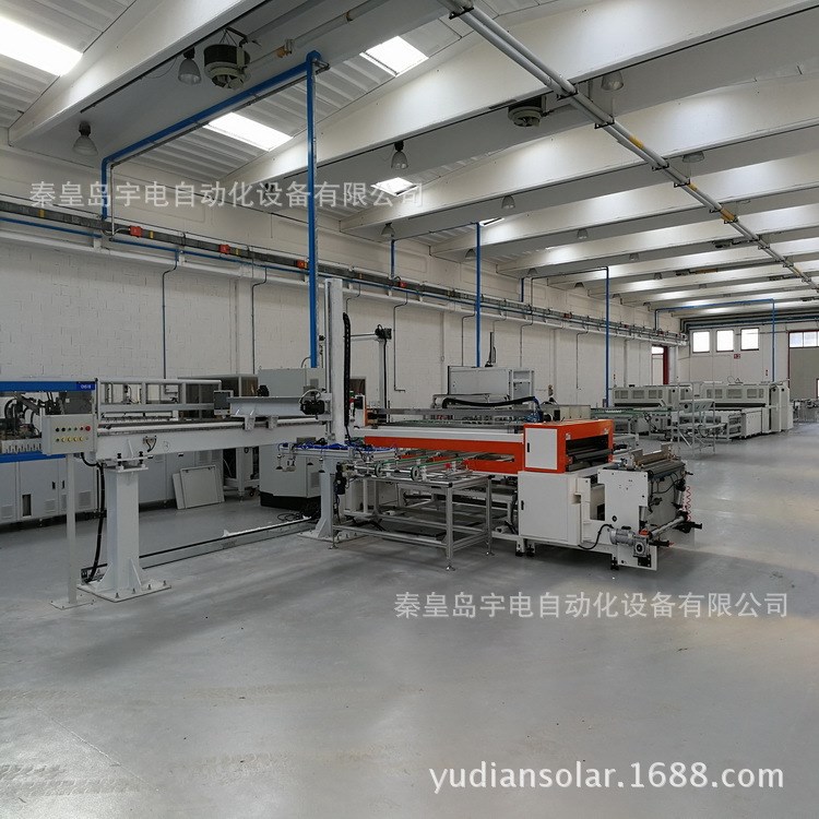 宇電光伏太陽能光伏電池板組件生產(chǎn)線層壓機自動上玻璃機
