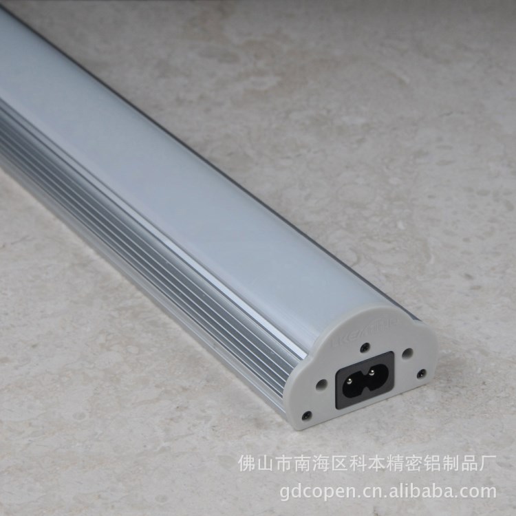 訂做拉鋁燈飾外殼、各類LED照明鋁材,LED日光燈條 散熱罩