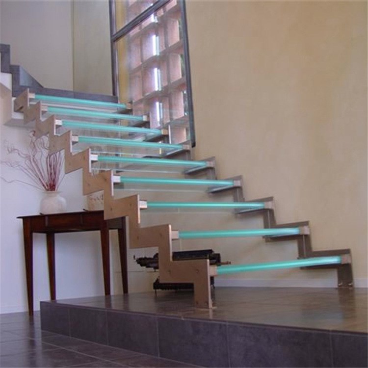 雙龍骨支撐 牢固設(shè)計(jì) 室內(nèi)使用的高端上檔次的鋼化玻璃直梯
