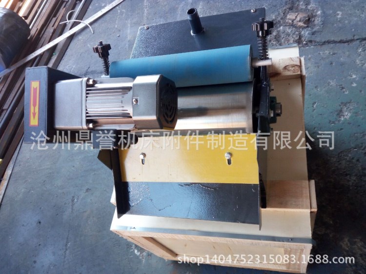 生產耐高溫梳齒型磁性分離器 膠輥磁性分離器 質優(yōu)價廉