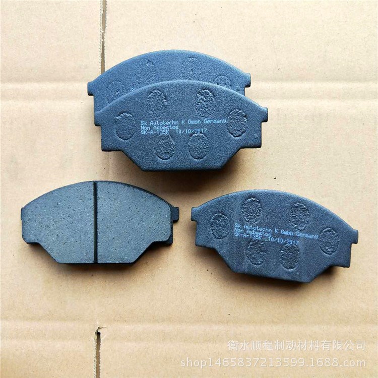 a135k廠家直銷大量生產(chǎn)剎車片摩擦片brake pad 0446520150