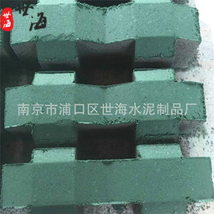 生態(tài)環(huán)保園林景觀井字草坪磚 優(yōu)良耐用路面井字形草坪植草磚 批發(fā)