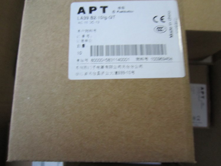 APT 旋转点动式蘑菇按钮 LA39-A1-02MR APT原厂       产品