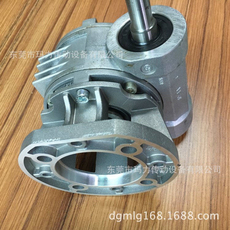供應(yīng)邦飛利減速機(jī) VF49減速機(jī) BONFIGLIOLI減速機(jī) 蝸桿蝸輪減速機(jī)
