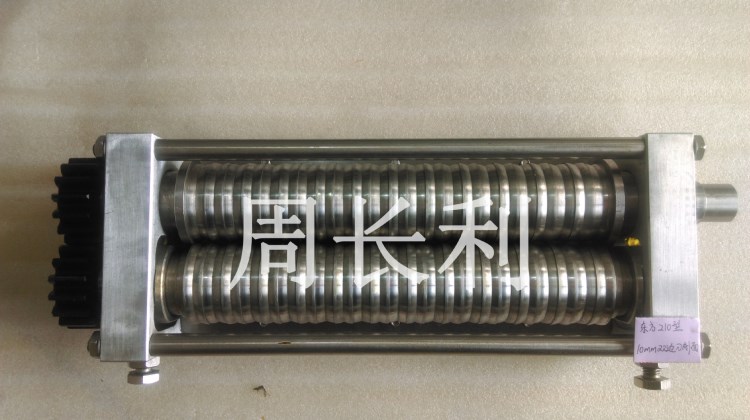 廠家東方刀削面刀面梳不銹鋼材質(zhì)可加工定制