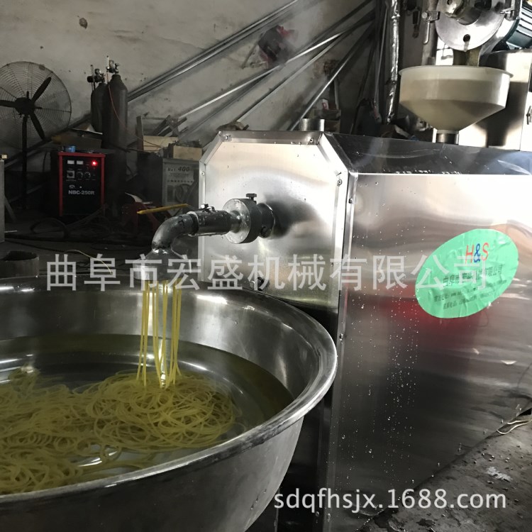 全自動?xùn)|北特色馇條機 河南米豆腐機 多功能雜糧冷面機吉林湯條機