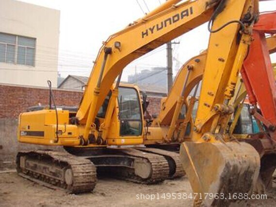 二手現(xiàn)代225挖掘機(jī)價格&mdash;&mdash;二手挖掘機(jī)市場