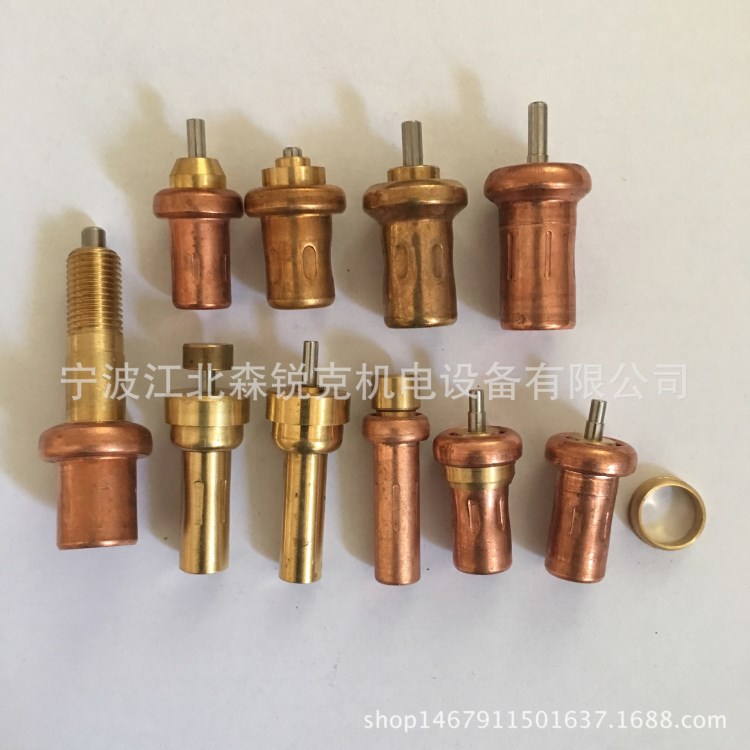 新能源汽車溫控閥節溫器蠟包溫包膨脹芯調溫閥溫度控制挖機