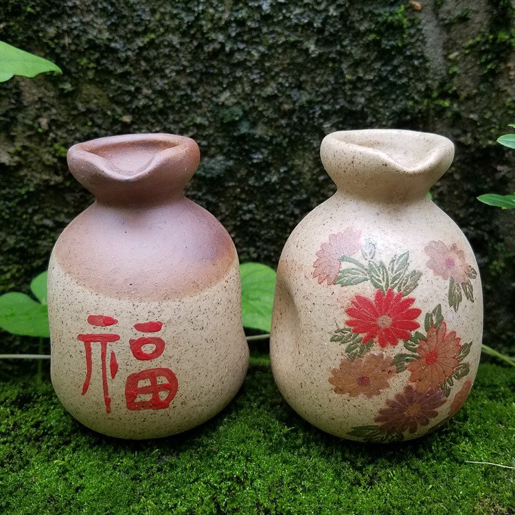 景德鎮(zhèn)陶瓷 創(chuàng)意擺件陶泥酒瓶小花器 家居裝飾品水培花插花瓶