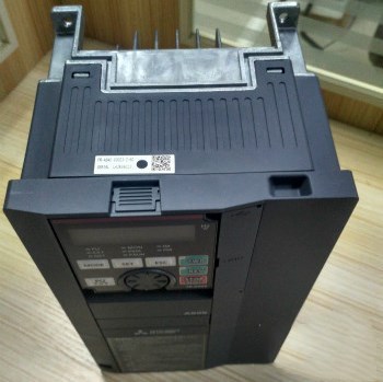 全新原裝，三菱變頻器FR-A840-03250-2-60  110KW  出售