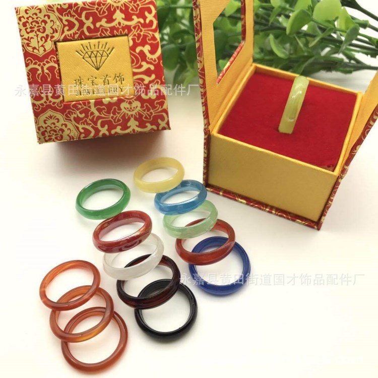 玻璃仿玉戒指 仿寶石戒指 仿瑪瑙 便宜禮品 會(huì)銷贈(zèng)品