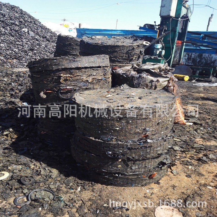 電機(jī)轉(zhuǎn)子粉碎機(jī) 多功能金屬粉碎機(jī) 廢舊汽車機(jī)油濾芯回收處理設(shè)備