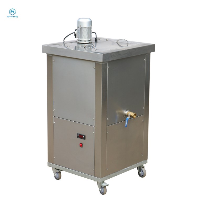 廠家直銷強(qiáng)大馬力304鹽水池快速制冷304模具出口品質(zhì)一模冰棒機(jī)