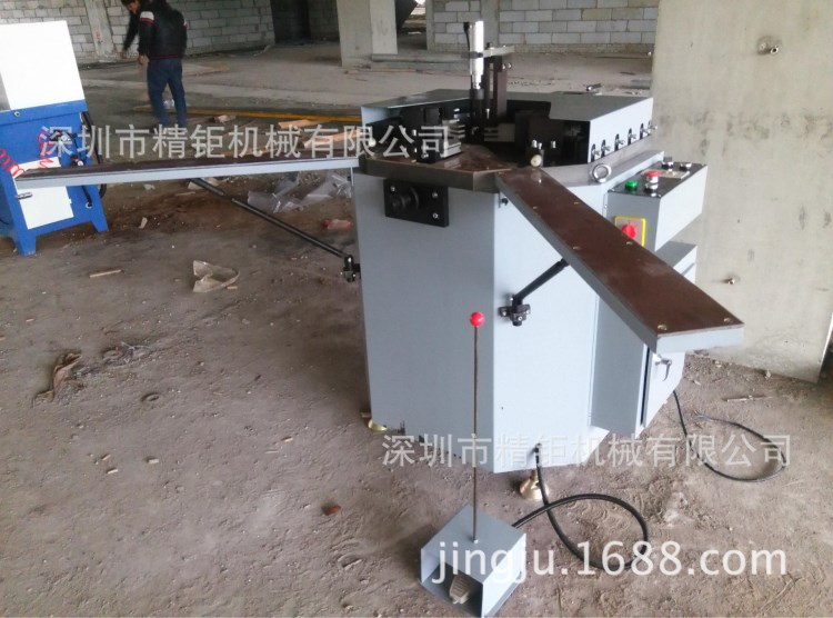 平開門窗組角機 斷橋鋁碰角機 防盜紗窗撞角機 隔熱鋁型材擠角機