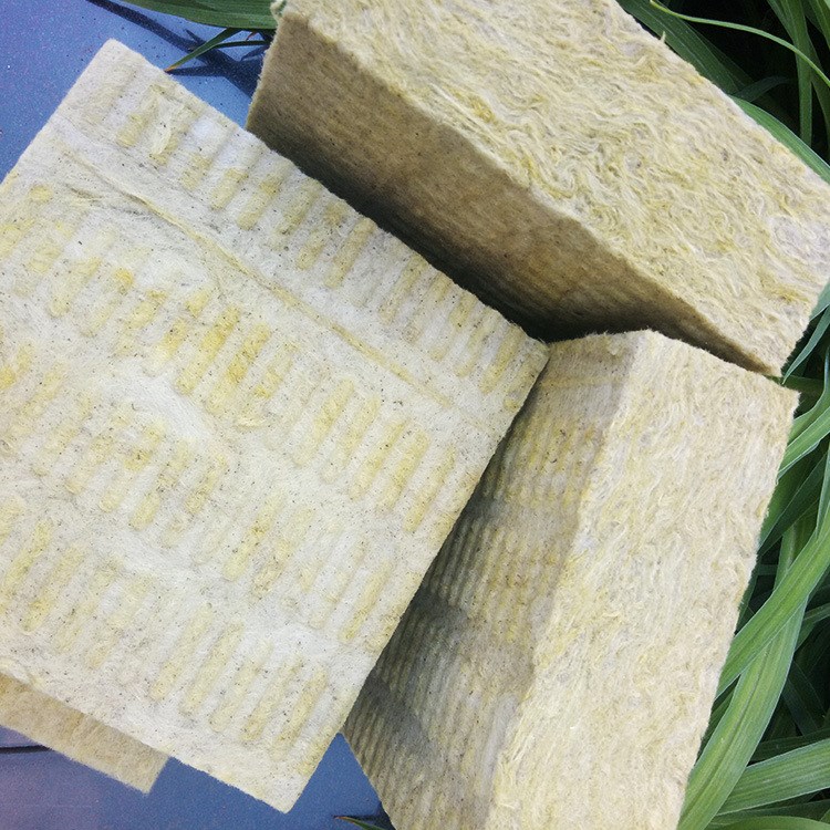 防火巖棉板生產(chǎn)廠家直銷外墻巖棉復(fù)合板 屋面巖棉保溫材料價格