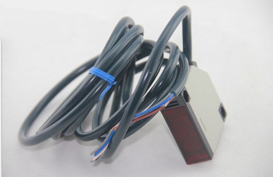 供應原裝OMRON 歐姆龍光電開關E3JK-DS30M2 全新