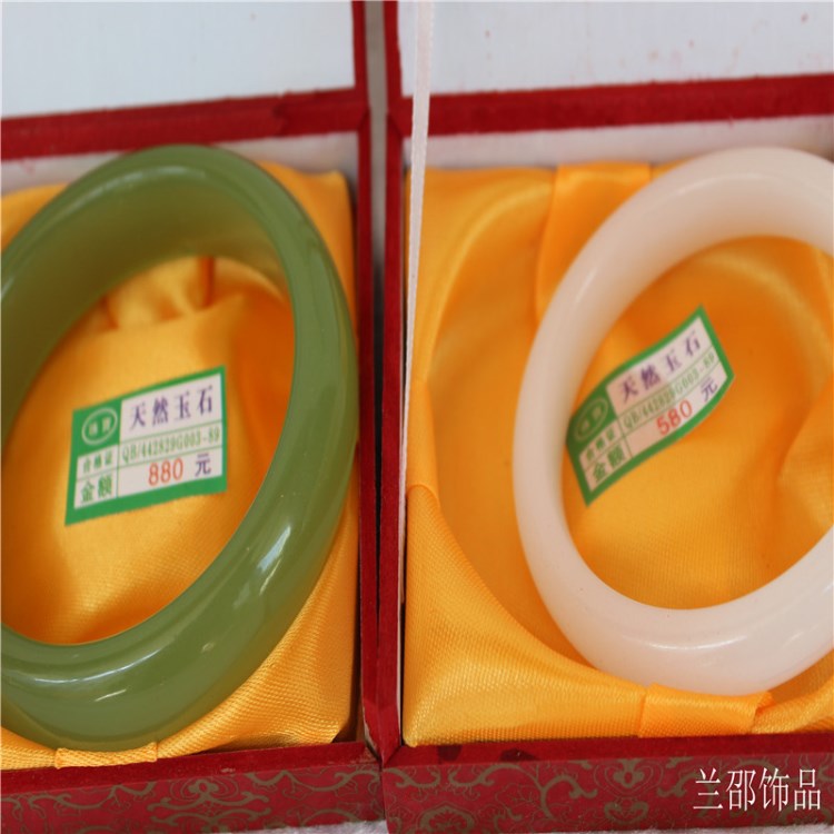 天然玉手鐲玉器木盒裝廠家批發(fā)首飾飾品展銷會廟會地攤創(chuàng)業(yè)貨源