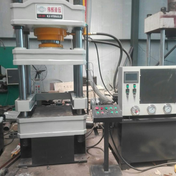 廠家直銷三梁四柱液壓機 200噸油壓機價格 粉末成型機