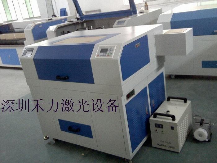 東坑橡膠防滑墊、橡膠防震墊、橡膠墊片、橡膠墊圈、硅膠墊切割機