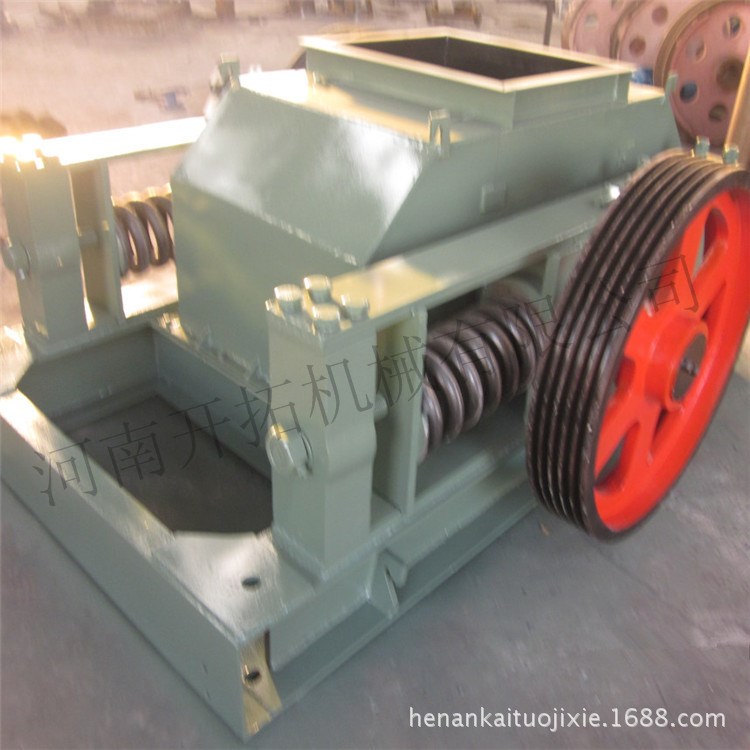 生石灰雙齒輥破碎機/石灰石單齒輥破碎機/巖鹽對輥破碎機