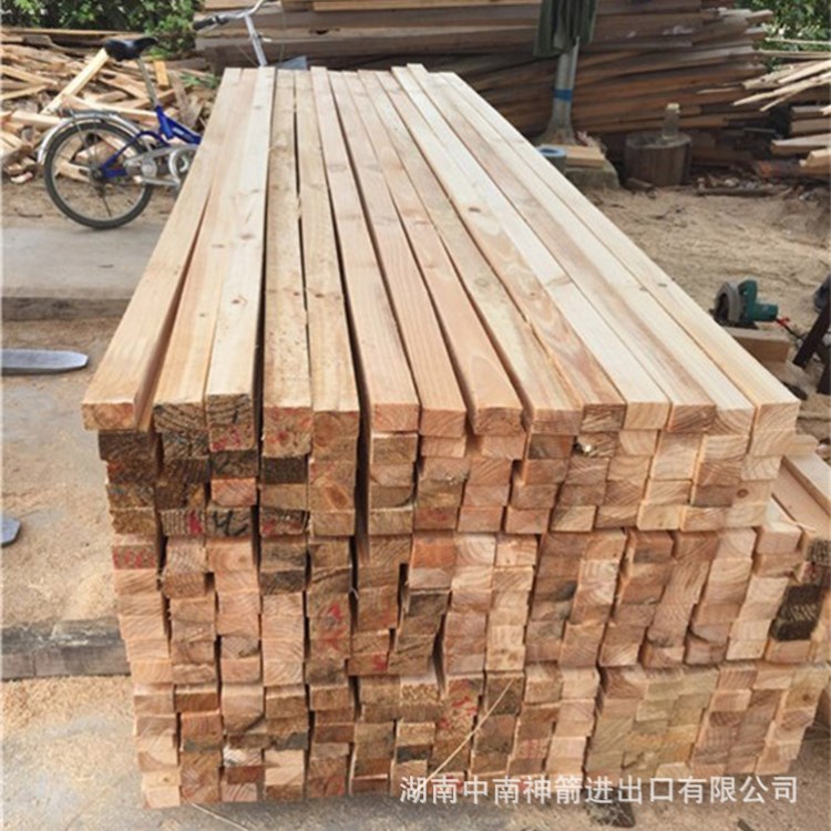 廣東廠家直銷輻射松建筑木方 不藍變 抗壓力好 木方易于固定