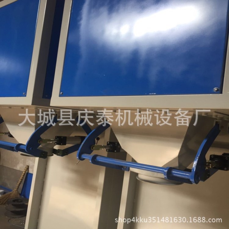 氣動(dòng)型白糖紅糖25kg定量打包機(jī) 全自動(dòng)顆粒包裝機(jī)械設(shè)備廠家