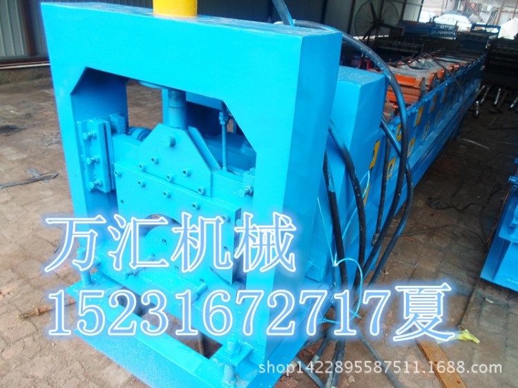 供應萬匯機械屋脊瓦成型彩鋼鋼構設備，廠家常年現貨直銷