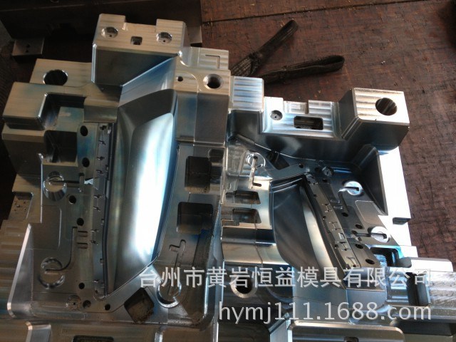 果汁機 豆?jié){機模具 接插件 碎紙機 送風(fēng)機 繼電器 打印機注塑模具