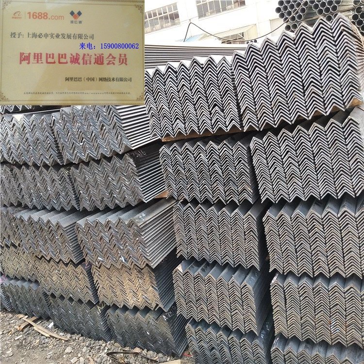 日照熱軋角鋼規(guī)格多 黑角鐵50*6貨物搭架室外輕便花角鋼現(xiàn)貨