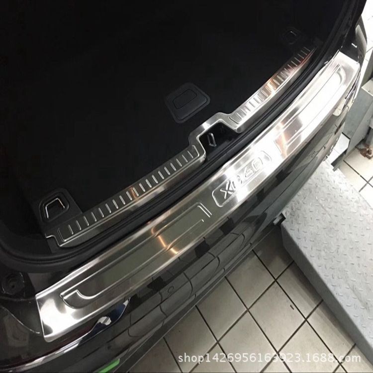 18沃爾沃XC60后護(hù)板門檻條改裝18XC60后備箱迎賓踏板鎖扣2件彩標(biāo)T