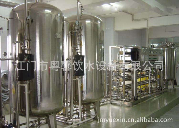 大型水機設備/礦泉水設備食品飲料水設備生產(chǎn)線 反滲透設備