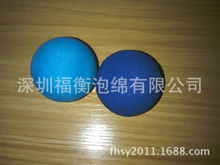 廠家直銷EVA羽毛球 EVA迷彩保齡球各種規(guī)格大小可定做