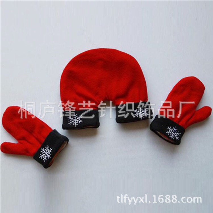 廠家直銷生產(chǎn)搖粒絨情侶外貿(mào)手套 冬季刺繡時(shí)尚雪花連體手套