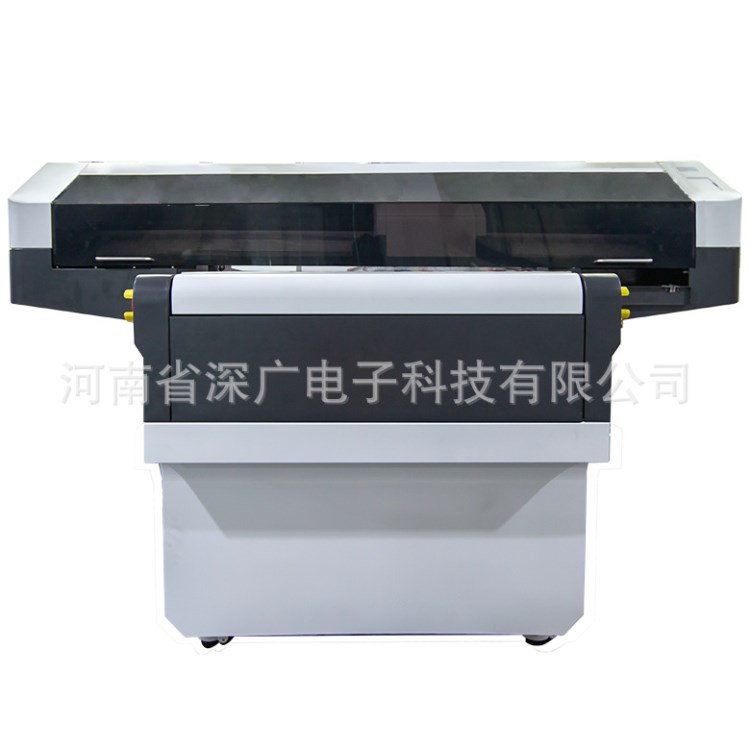 深圳小理光拉桿箱手機(jī)殼pc材質(zhì)數(shù)碼uv彩印機(jī)uv機(jī)打印廠家直銷