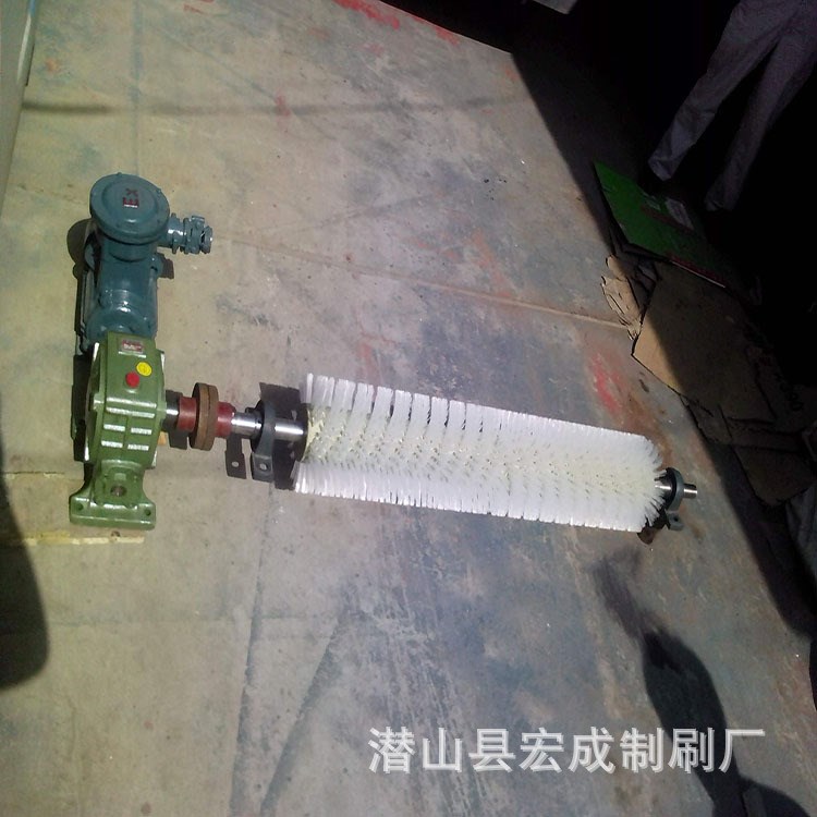 廠家直銷 毛刷電動清掃器 輸送帶皮帶清掃器毛刷輥 無動力清掃器