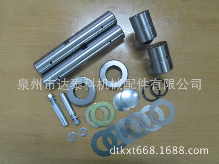 供應(yīng)尼桑轉(zhuǎn)向節(jié)修理包KP133 40025-Z5025 NISSAN KING PIN KIT