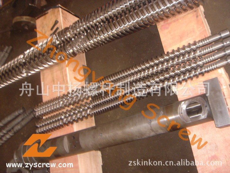 廠家直銷(xiāo)擠出機(jī)平雙螺桿和料筒