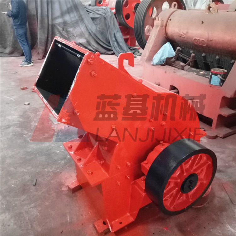 生產加工重型錘式破碎機 建筑垃圾粉碎機 多功能煤矸石粉碎機