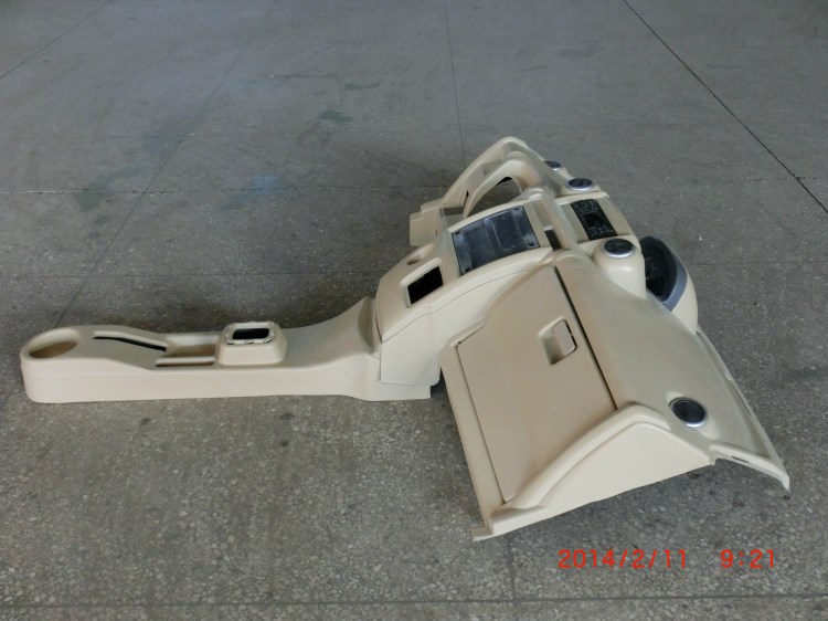 供應高品質電動汽車吸塑內飾件