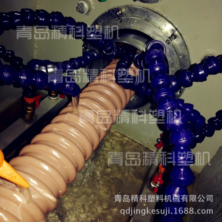 HDPE碳素螺旋管生產(chǎn)線 PE預(yù)應(yīng)力塑料螺旋管設(shè)備