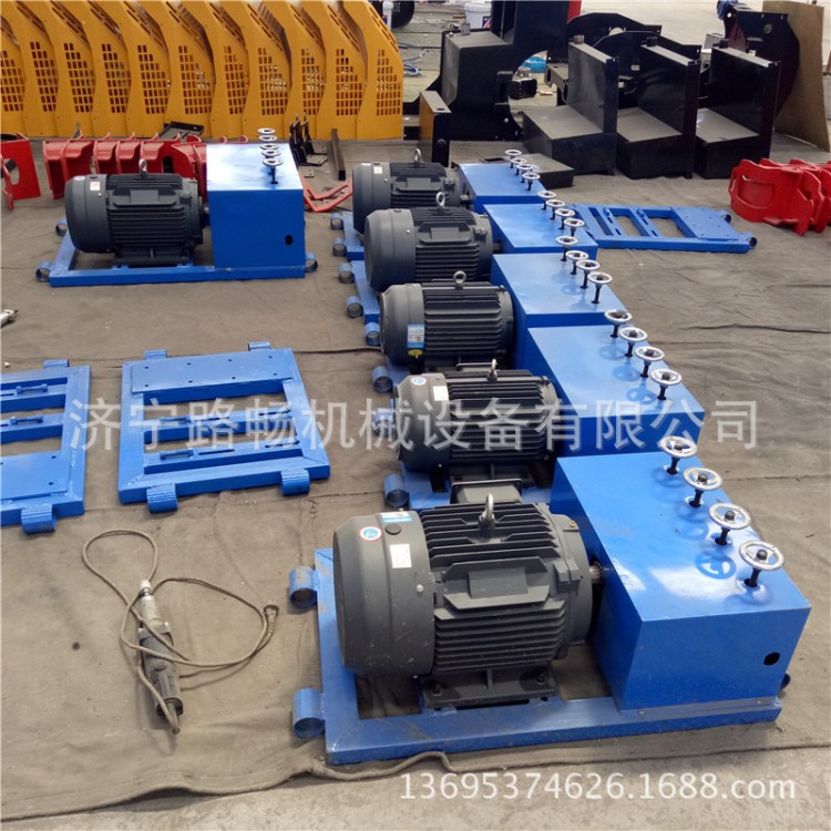 鋼絞線傳輸機 橋梁穿線機電動穿束機 橋梁波紋管穿線設備