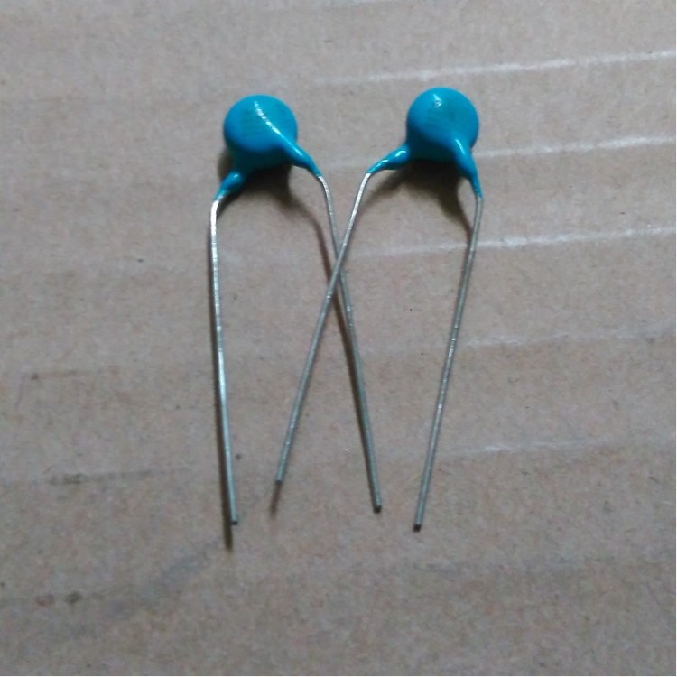 生產(chǎn)廠家直銷LED燈具專用阻容降壓電容器 瓷片電容400v221p10批發(fā)