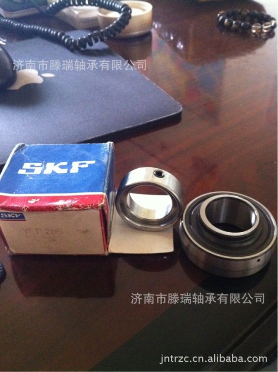 YET205 FYTB25FM SKF Y型轴承单元 椭圆型铸造轴承座，偏心锁环