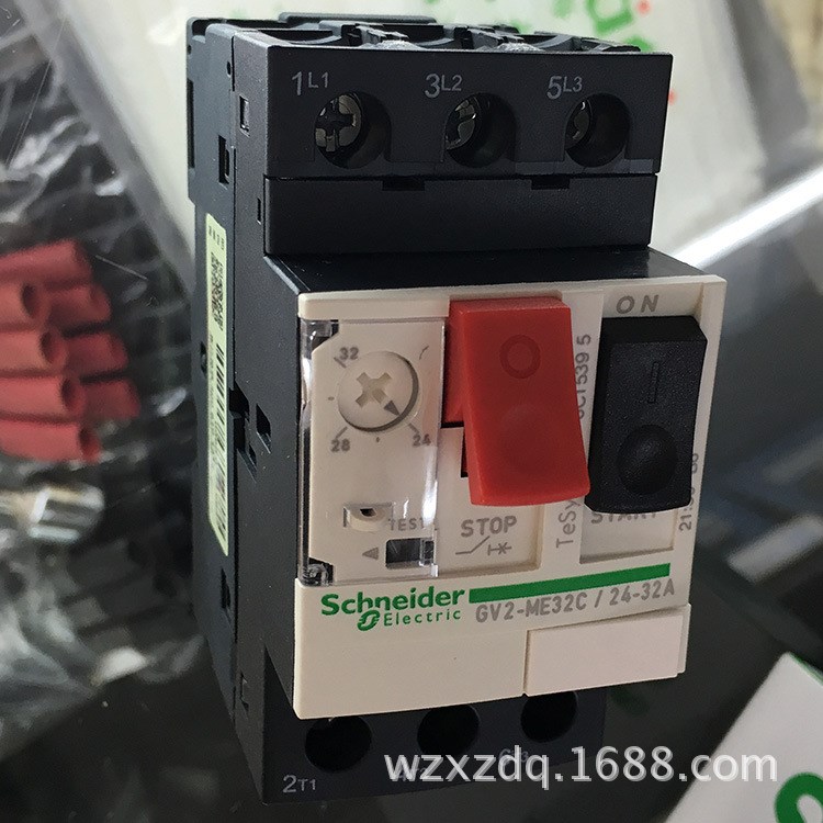 銷(xiāo)售 施耐德 GV2ME14C電動(dòng)機(jī)保護(hù)開(kāi)關(guān) GV2-ME14C電動(dòng)機(jī)斷路器